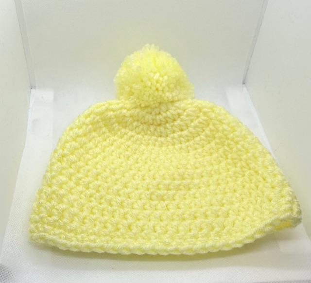 Yellow no cuff with Pom Beanie Kids