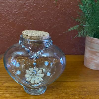 Decor Home Vintage Bottle - White Flower Rosary