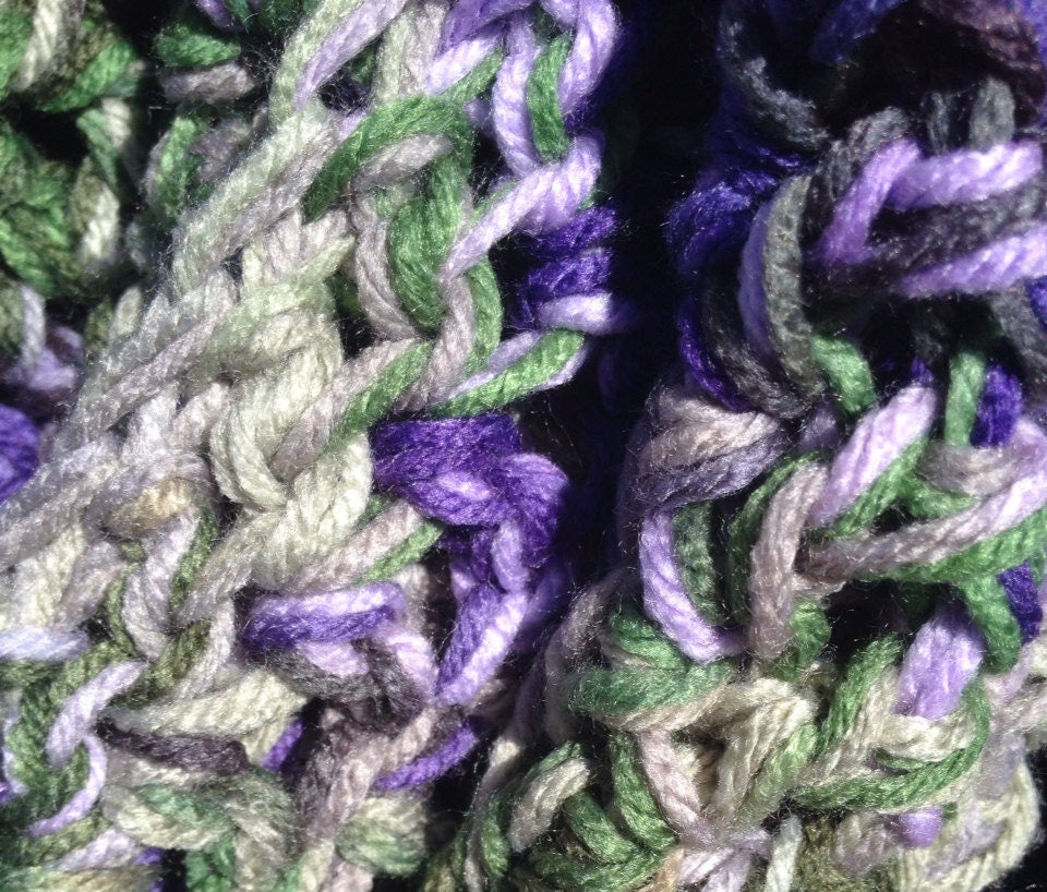 Crochet Infinity Scarf - Fresh Lilac