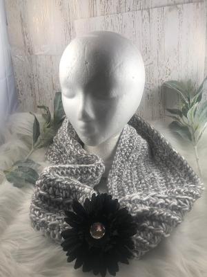 Lt Gray and White Crochet Cowl Scarf with Flower Emblem