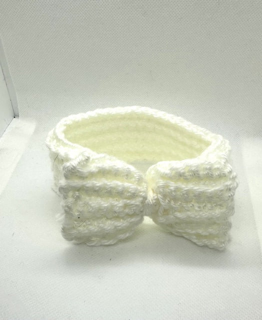 Handmade baby crochet headband Plain white with bow