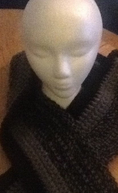 Traditional Crochet Scarf - Raiders Black and Gray Stripe